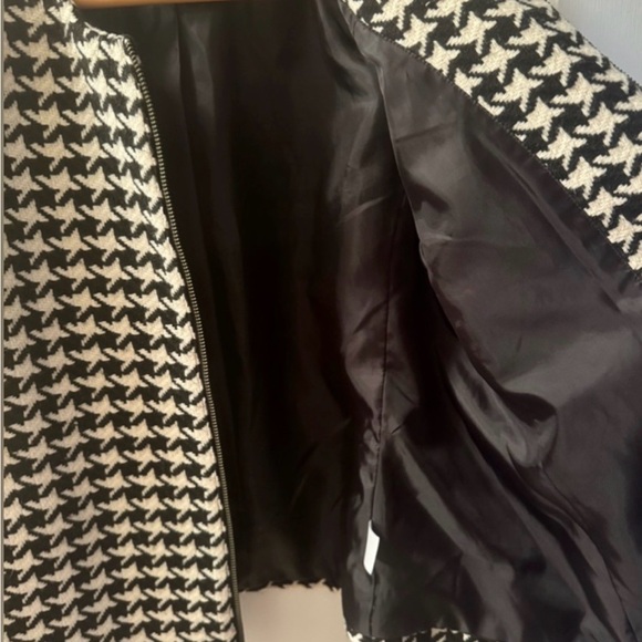 Talbots Wool Blend Black & White Houndstooth Blazer Zip Front lined - Picture 7 of 8